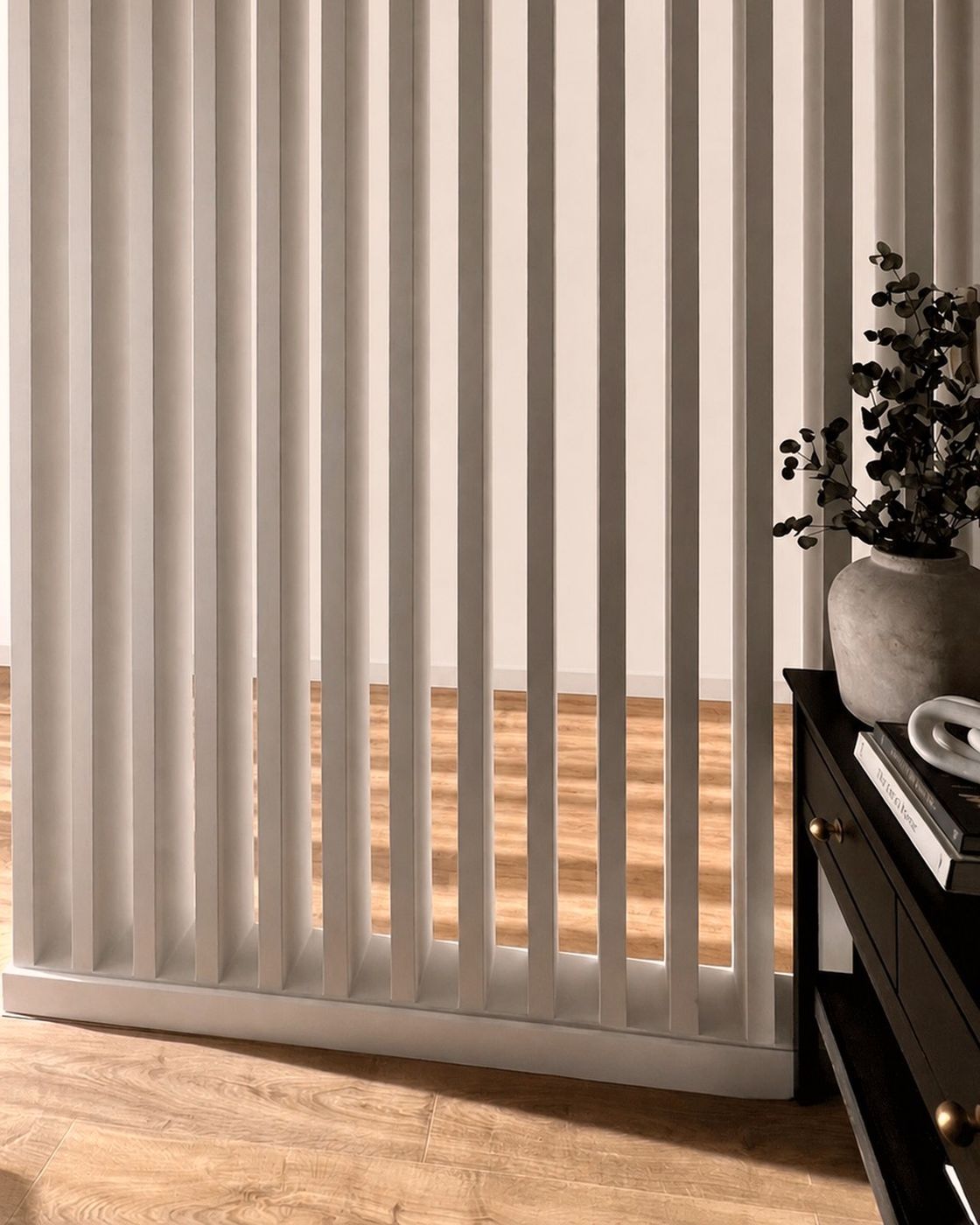 Engineered oak flooring meeting a slatted room divider, detail view, Studio Sakaia, Dubai